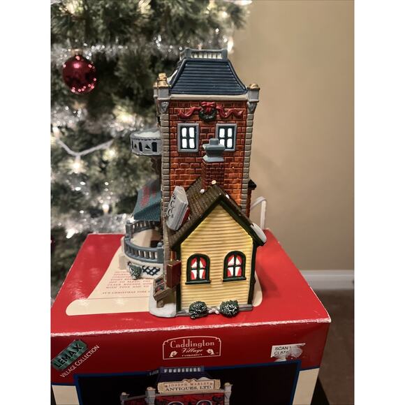 Lemax Caddington Village Victor’s Book Nook Joseph Marleys Antiques 1999 - Picture 6 of 10